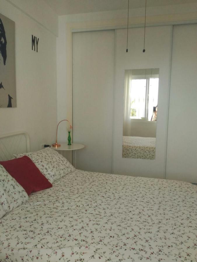 Апартаменты Apartamento Sol-Azul Малага Экстерьер фото